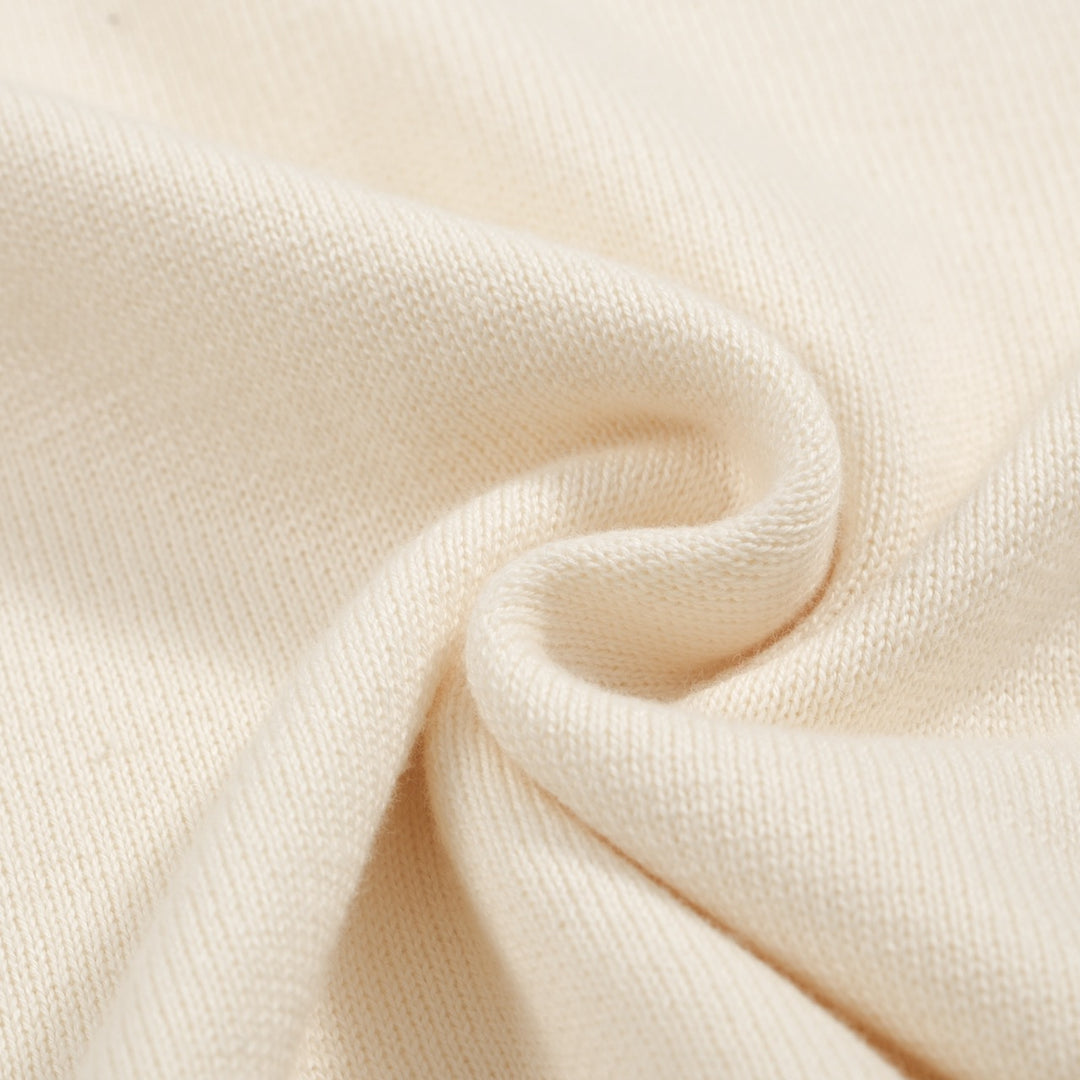 Polo de punto de crema moda de 60 años para hombres - moldura de punta negra