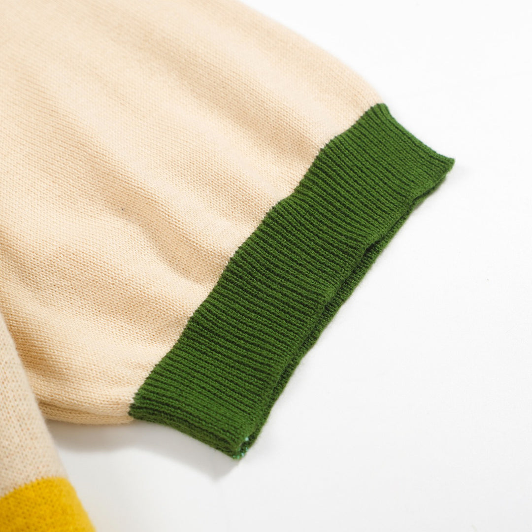 Retro strik polo til mænd – Vintage cremeknapper med 70'er geometrisk grafik