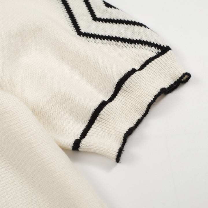 Men’s Vintage 1970s Knit Polo Shirt – Retro Cream with Black Diamond Pattern