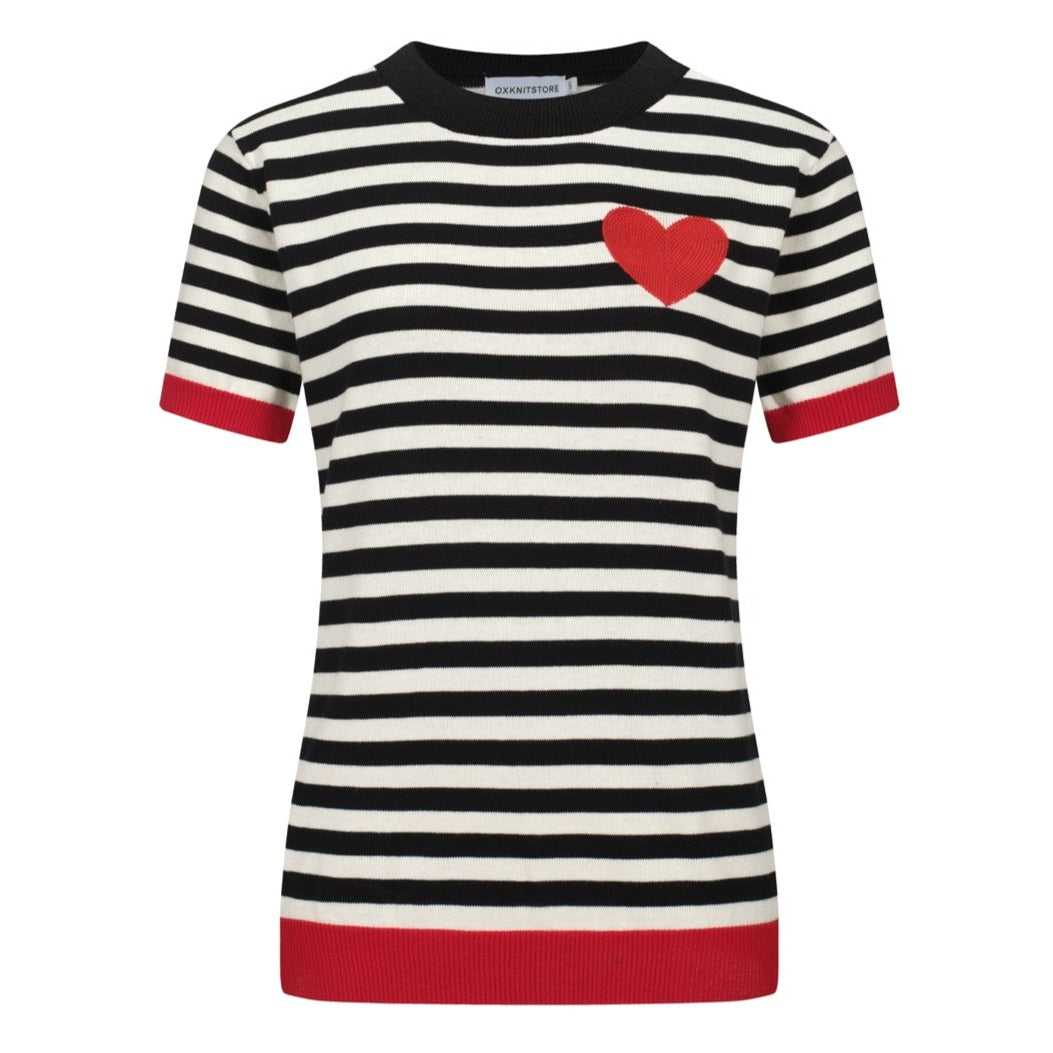 Suéter feminino retrô listrado com coração vermelho – preto & Branco