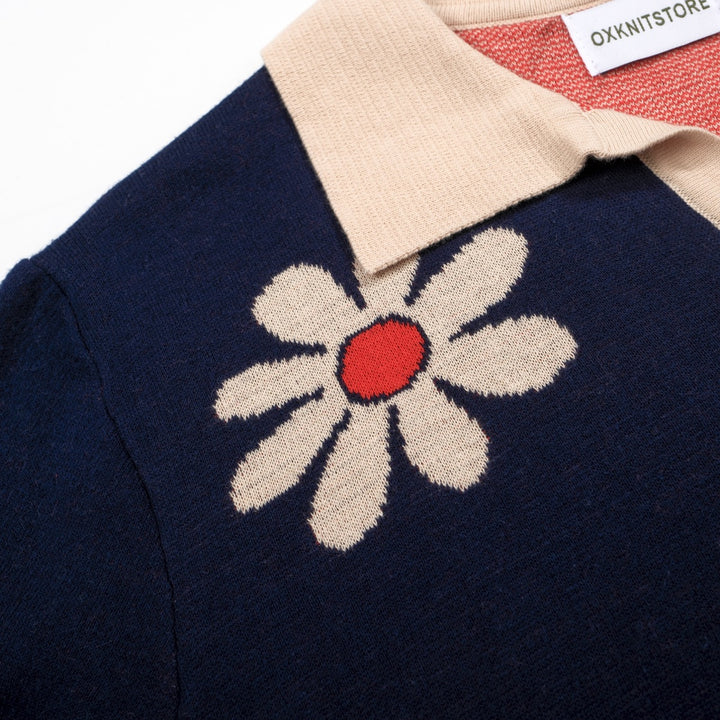 Men’s Retro 1970s Flower Knit Polo Shirt – Vintage Navy with Daisy Pattern