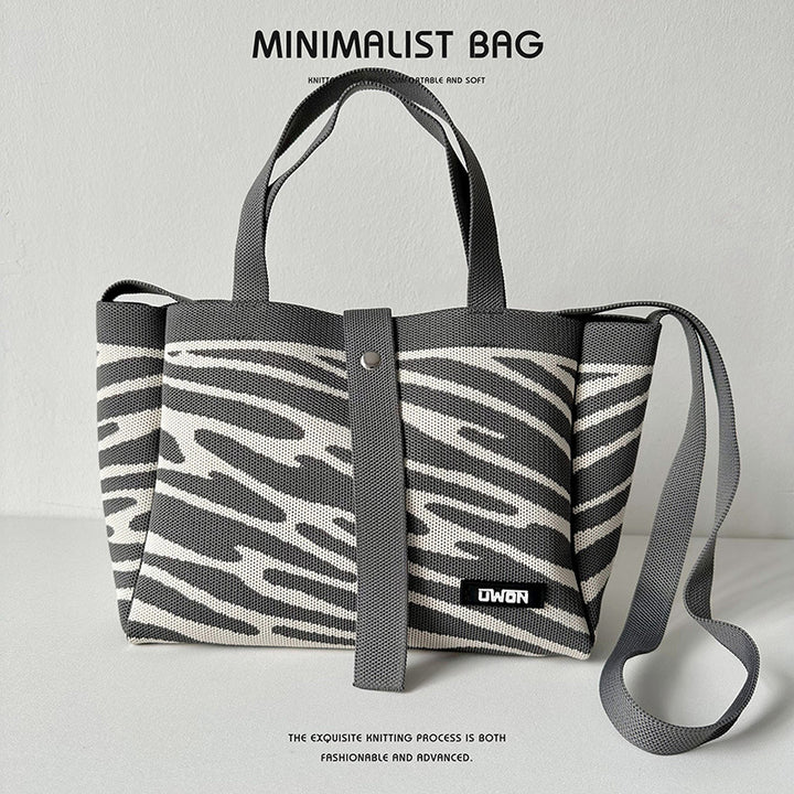 Zwart-witte geruite draagtas