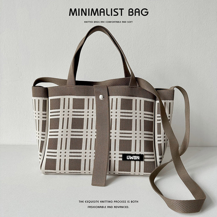 Zwart-witte geruite draagtas