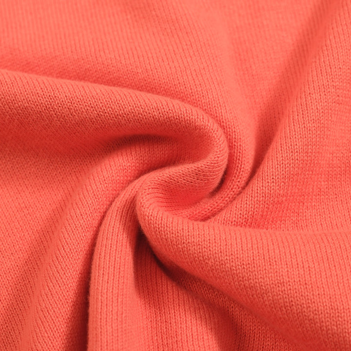 Camiseta feminina de malha jacquard gatinho laranja com comprimento cortado desenhado por Agathe Singer
