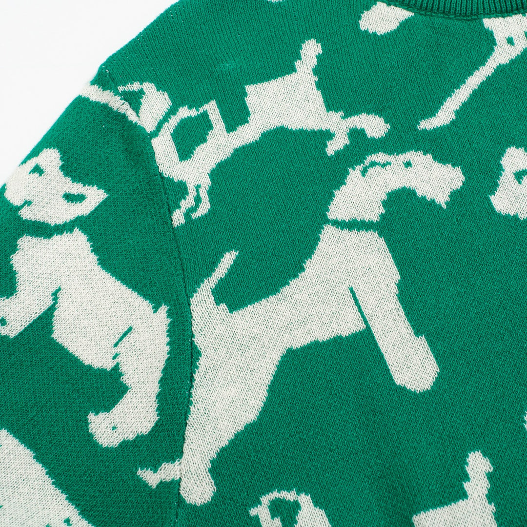 Camiseta feminina retrô de malha com estampa de cachorro – comprimento cortado verde