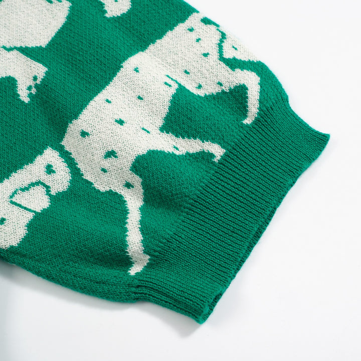 Camiseta feminina retrô de malha com estampa de cachorro – comprimento cortado verde
