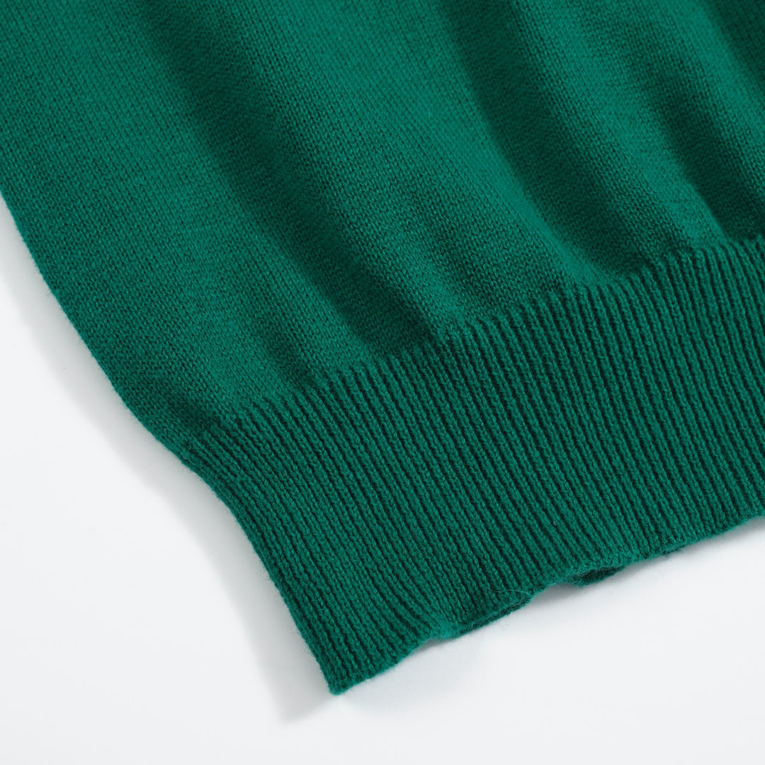 Women’s Vintage animal Knit Tee – Green V-Neck Top with Embroidered Detail