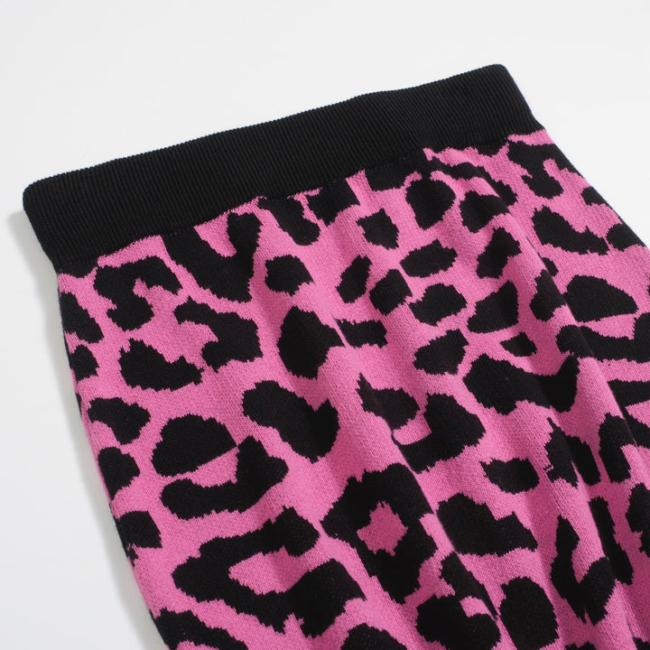 Women’s Pink Leopard Print Knit Set with Leopard and Plant Graphic