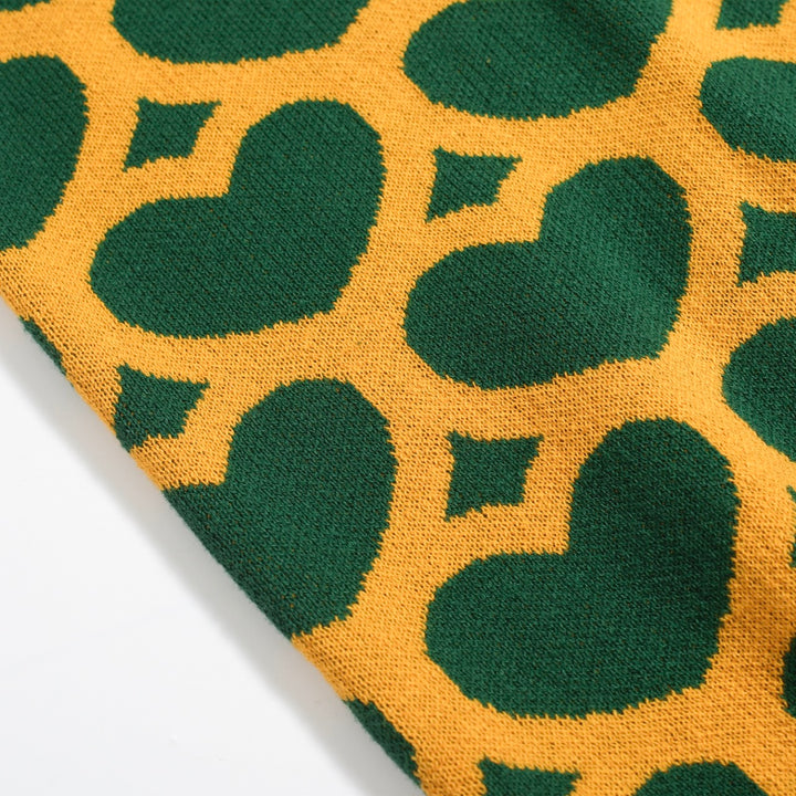 Women's green love match color V-neck knitwear