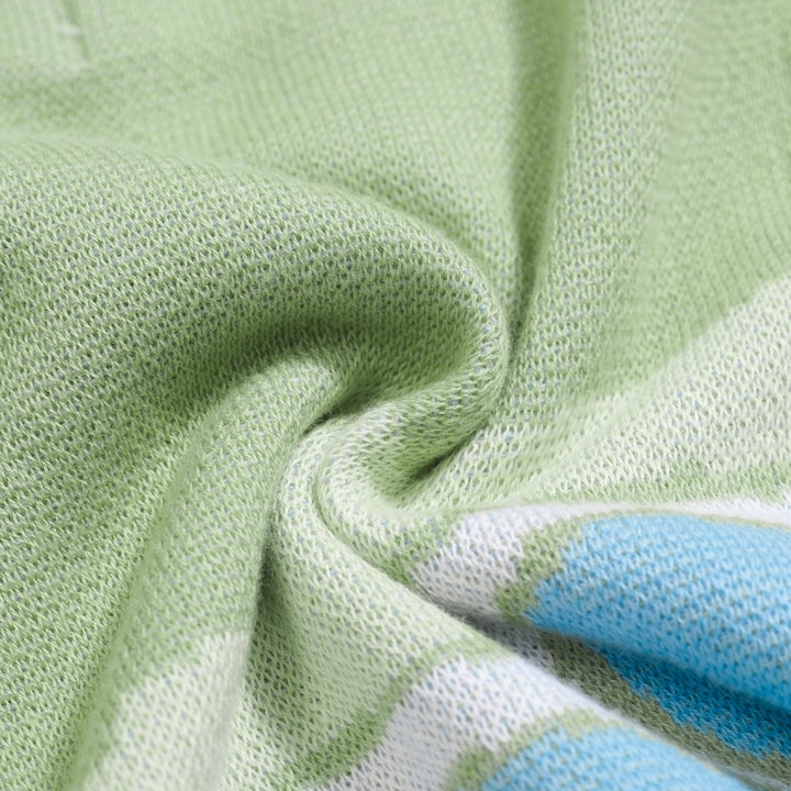 Grünes Blumen-Strickset für Damen mit blauem und weißem Blumendruck