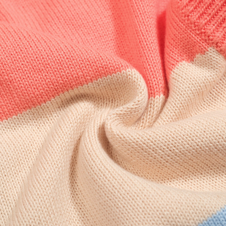Kvinders retro-farveblokstrikkesæt med bløde pasteller i pink, blå og creme