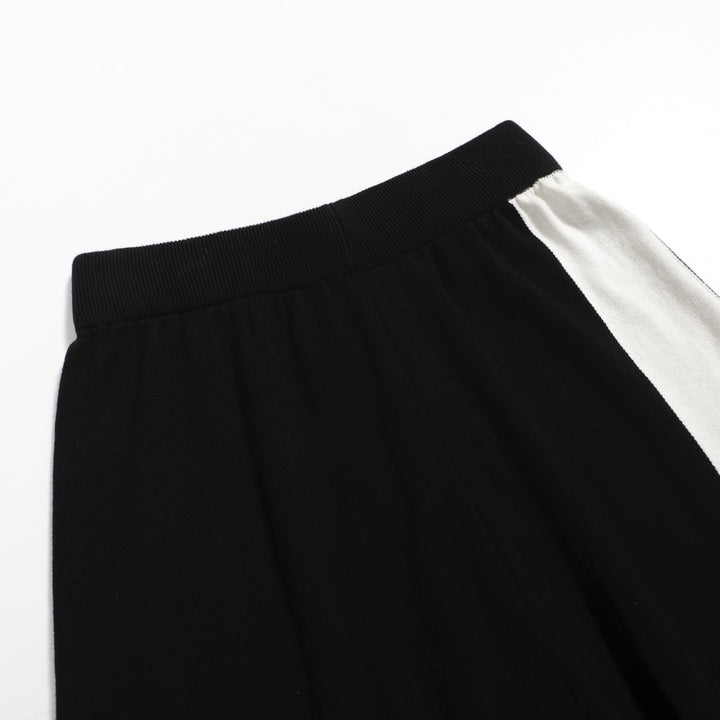 Women's black vintage striped vest knit suit