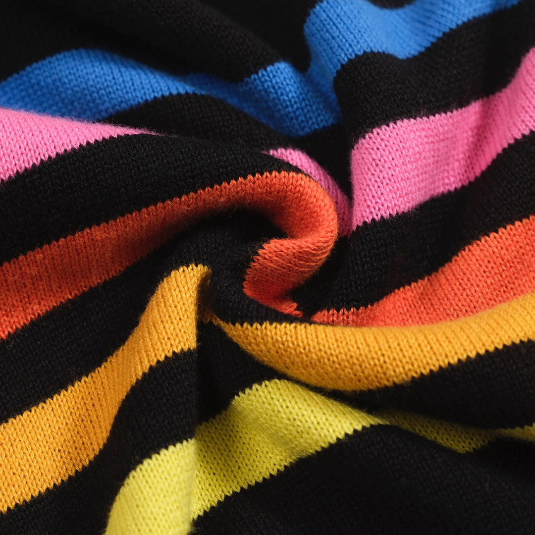 Svart stripete vintage V-hals strikket poloskjorte for menn