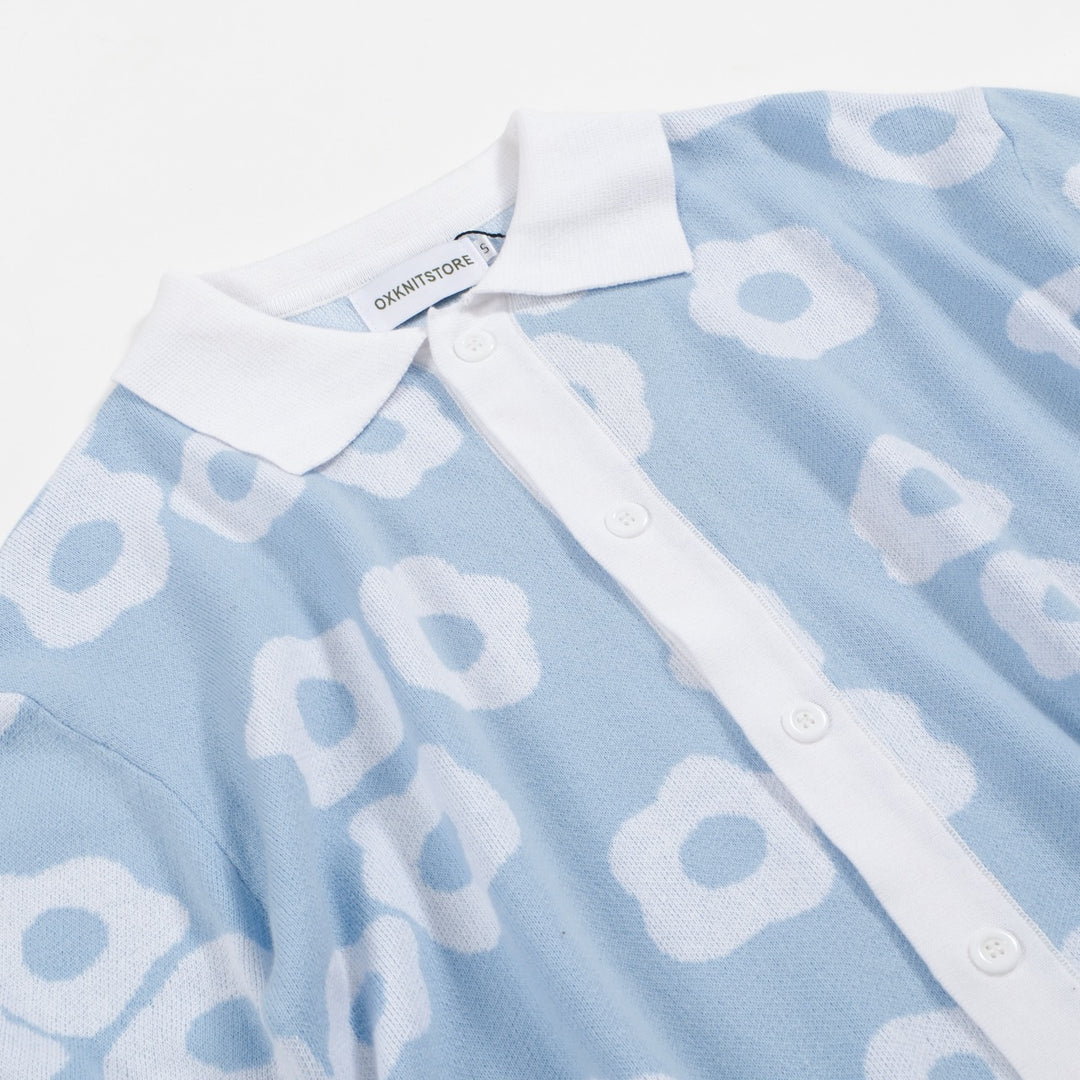 Polo da uomo in maglia azzurra anni '60 – Motivo floreale retrò bianco