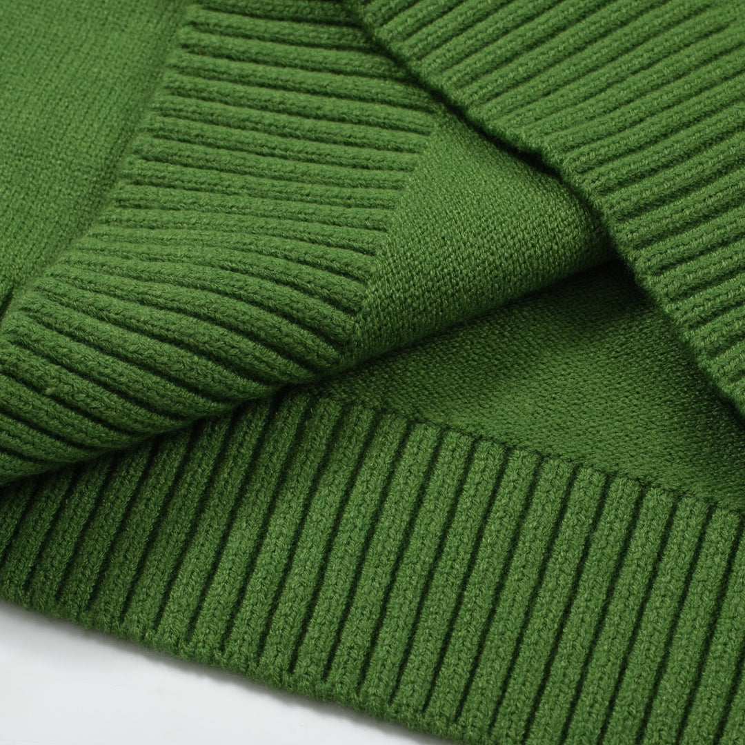 Suéter masculino de malha listrada anos 70 – verde com faixas multicoloridas