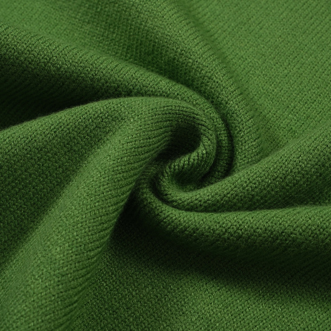 Suéter masculino de malha listrada anos 70 – verde com faixas multicoloridas