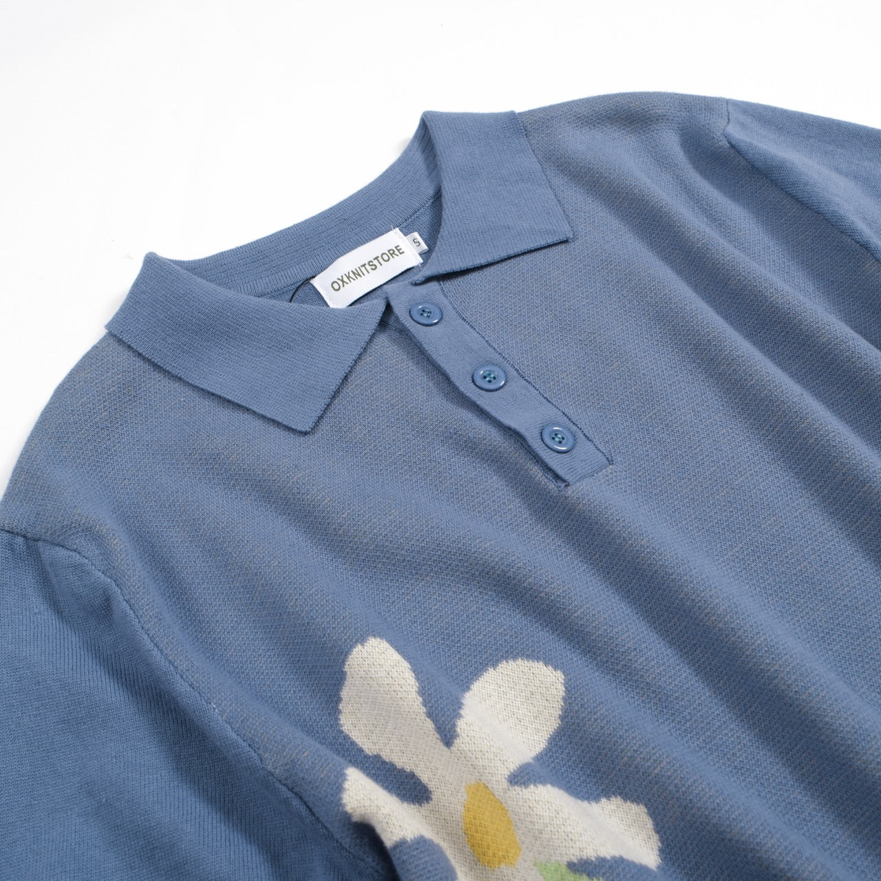 Men's blue art flower knit polo shirt