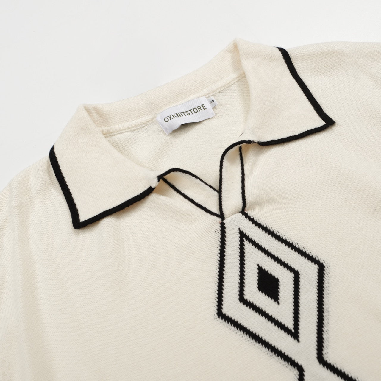 Men's Vintage 1970s Knit Polo Shirt | Retro Cream with Black