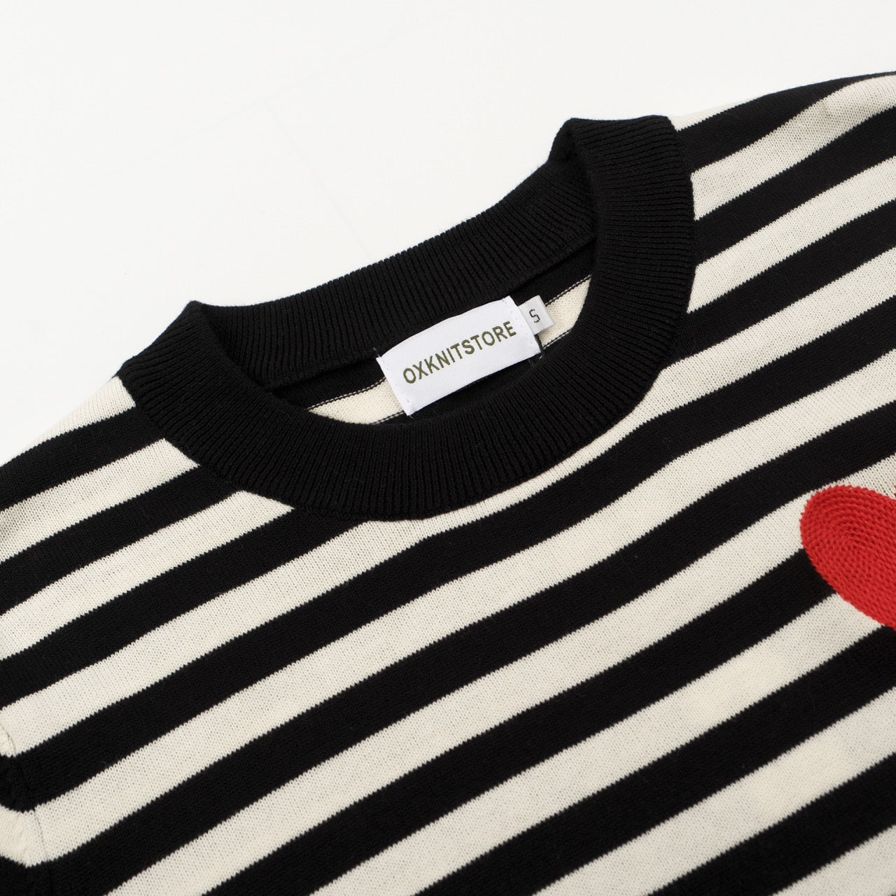 Women's Retro Striped Heart Knit Sweater – Black & White