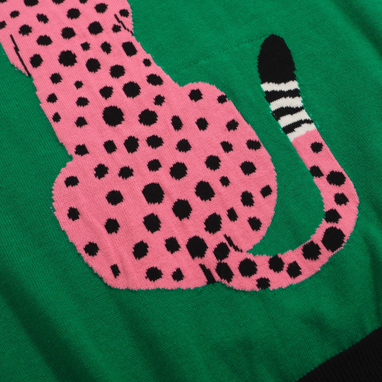 Green Plus Size Leopard Contrasted Checkered Short Sleeve Sweater