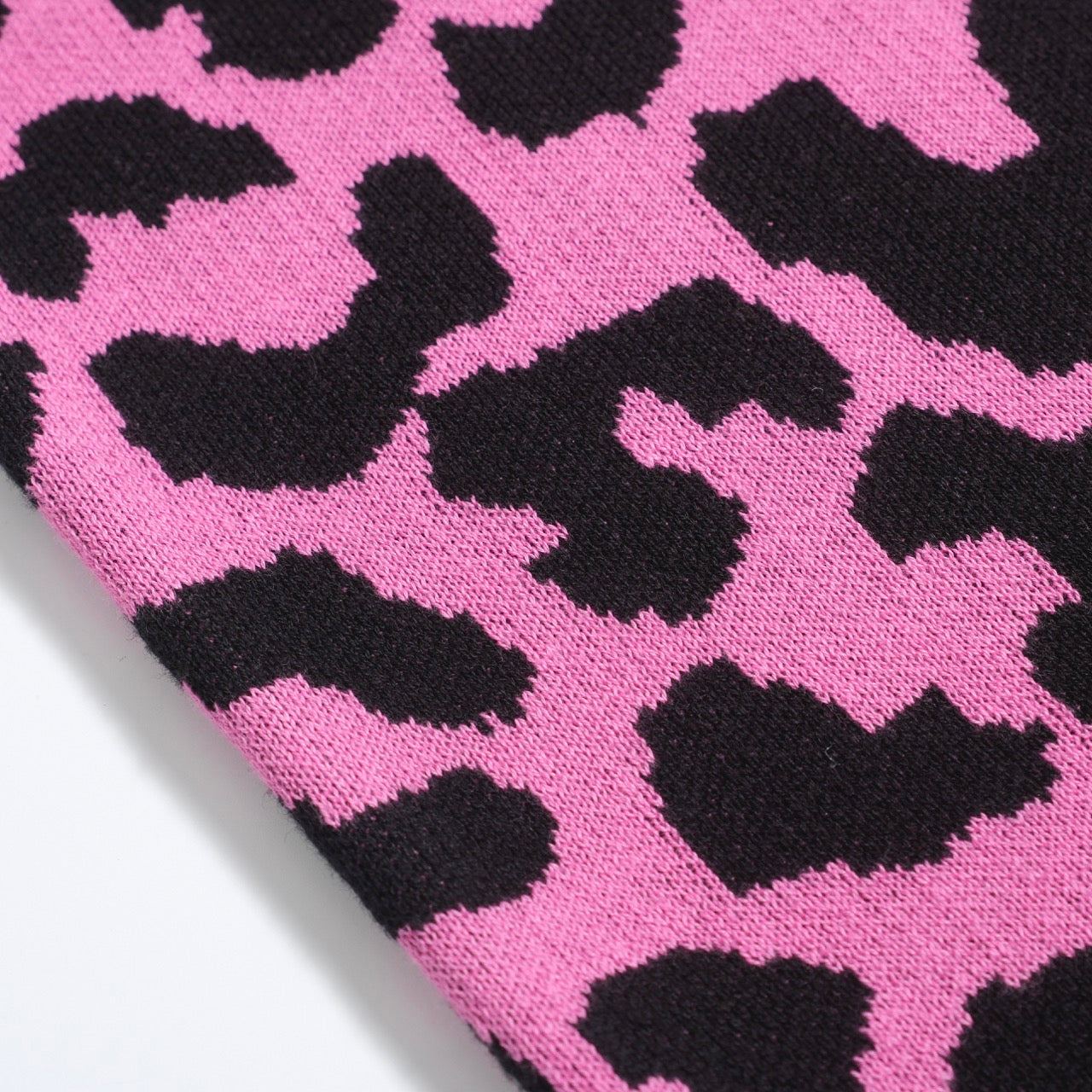 Women's Pink Leopard Print Knit Set – Crop Top & Pencil