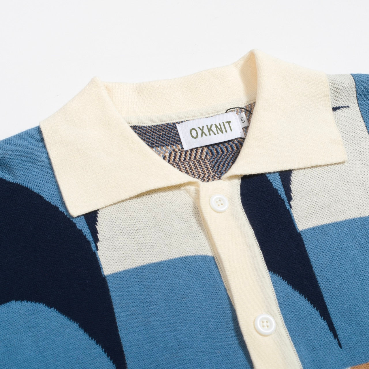 Men's Retro Knit Shirt | Vintage Blue Geometric Button-Up