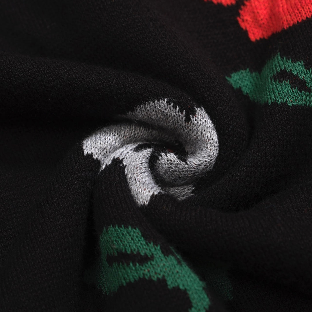 Men's black vintage V-neck floral knit polo shirt