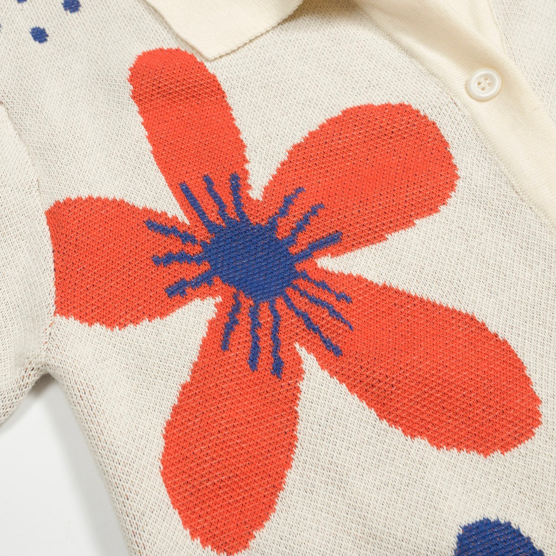 Fleur d'abricot blanc pour femmes cardigan tricoté jacquard