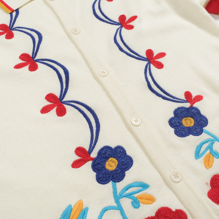 Men's apricot-colored retro jacquard flower knitted cardigan