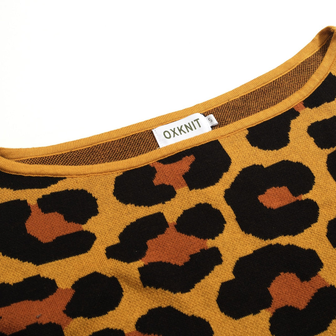 Women's leopard print knit slant shoulder T-shirt - Short Size