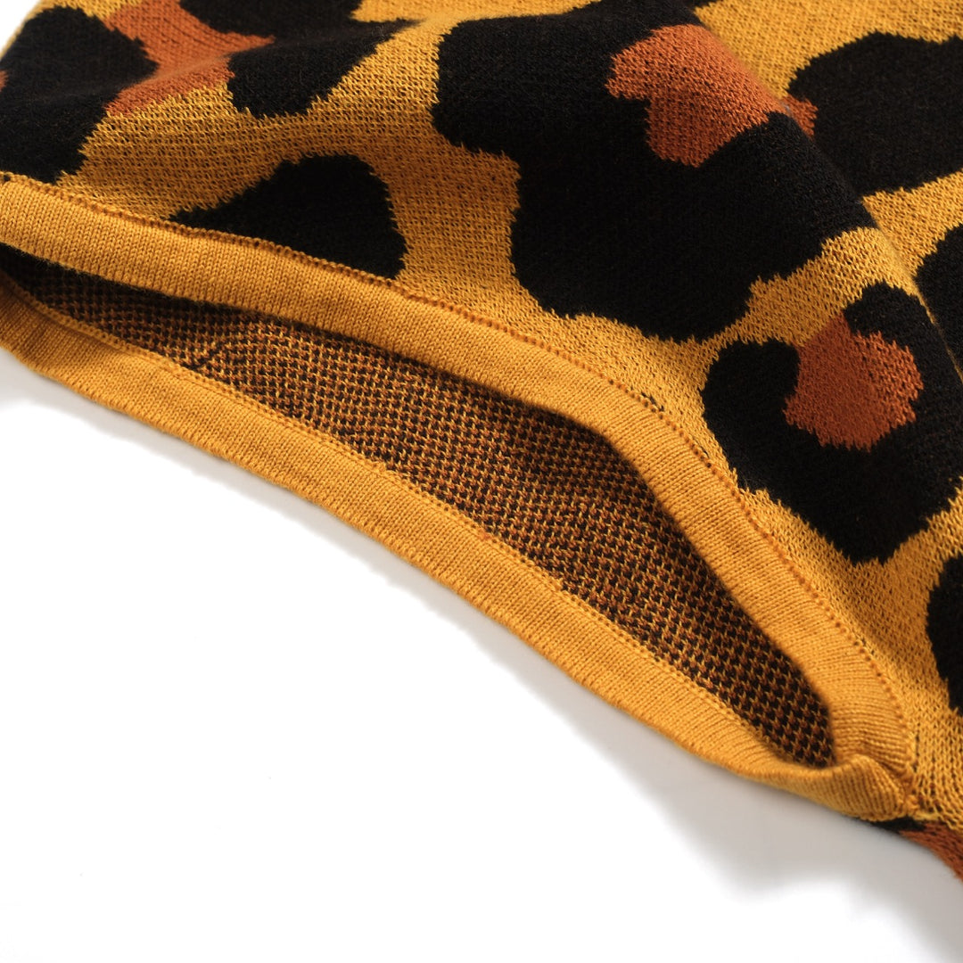 Women's leopard print knit slant shoulder T-shirt - Short Size