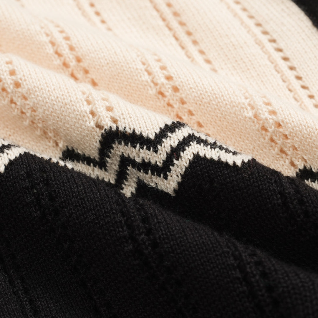 Women's black vintage textured jacquard V-neck cardigan