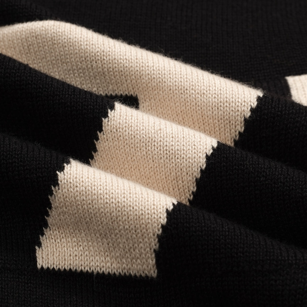 Men's black vintage 1977 jacquard knit T-shirt