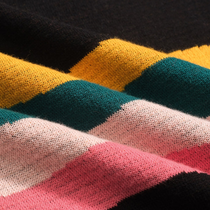 Women's black wavy jacquard retro knitwear