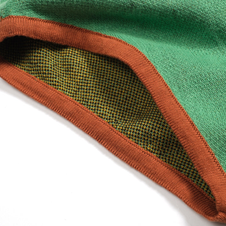 Women's green Vintage Plaid Knitted Scoop-Neck T-Shirt - Cropped Length