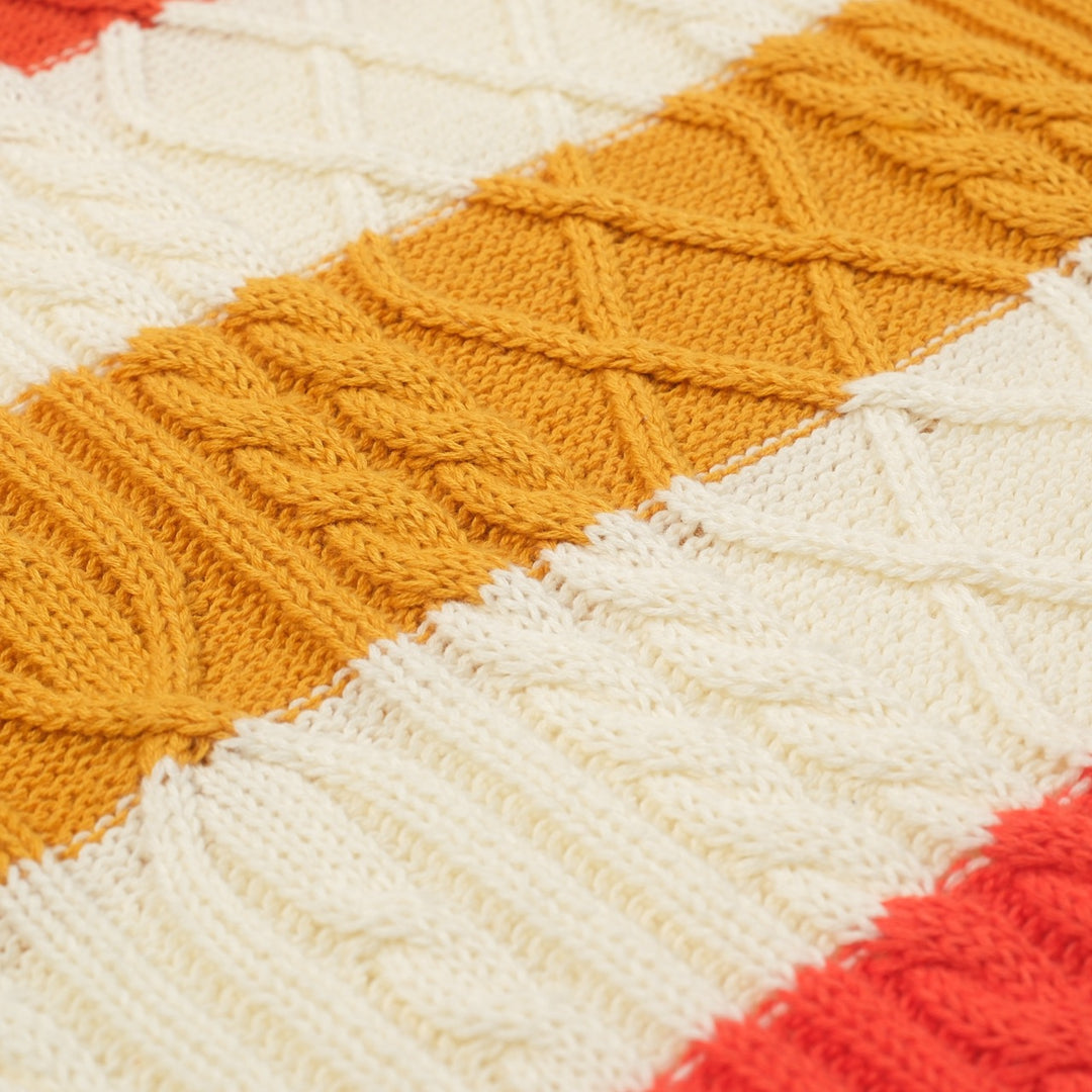 Kvinnor retro krämvit tvinnad stickad jacquardstickad plagg