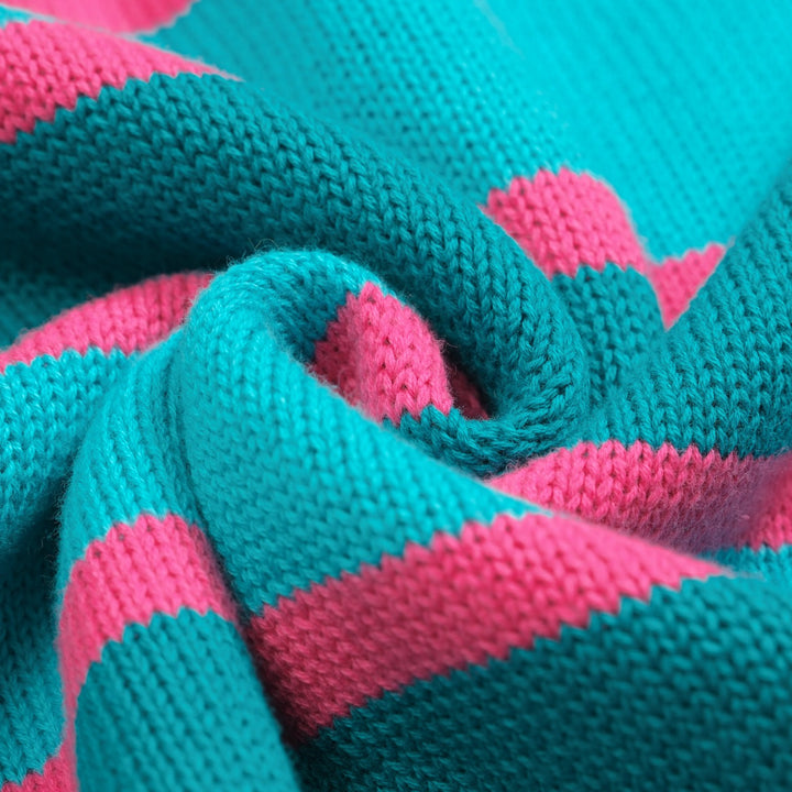 Blårandig jacquardstickad V-ringad dam