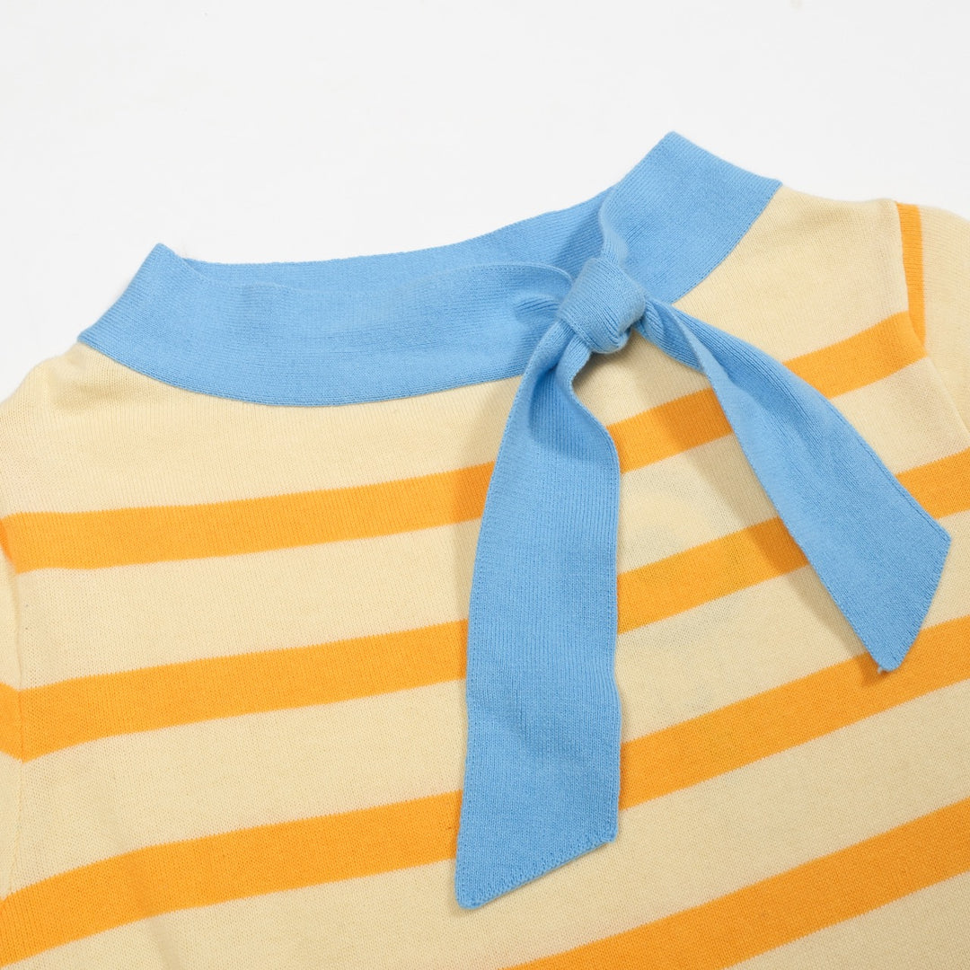 Gulrandig stickad T-shirt med beskurna ärmar för kvinnor