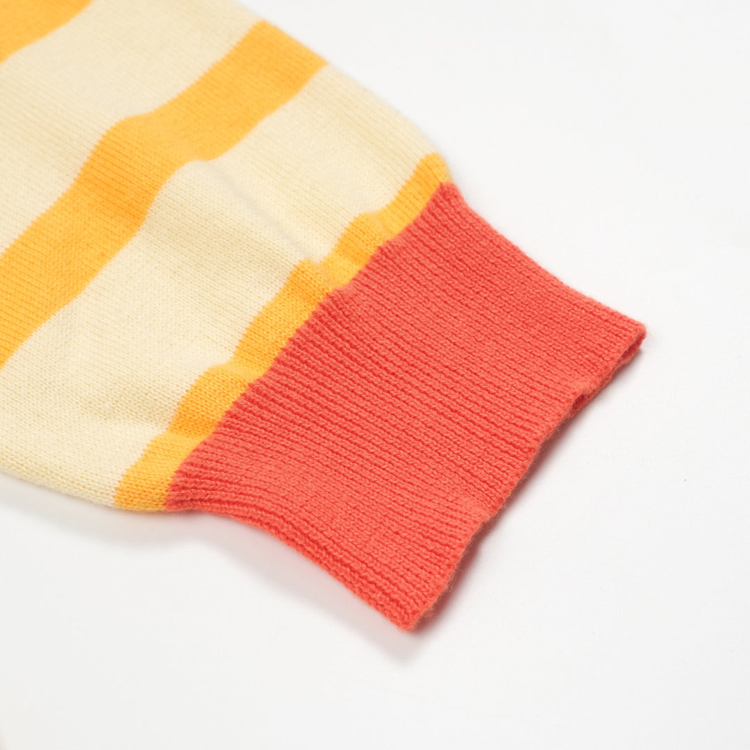 Gulrandig stickad T-shirt med beskurna ärmar för kvinnor