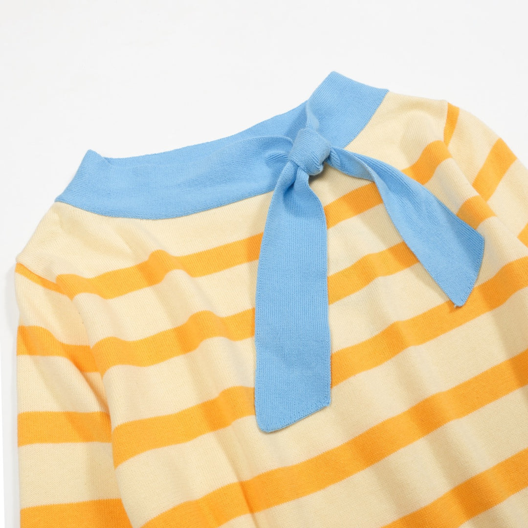 Gulrandig stickad T-shirt med beskurna ärmar för kvinnor