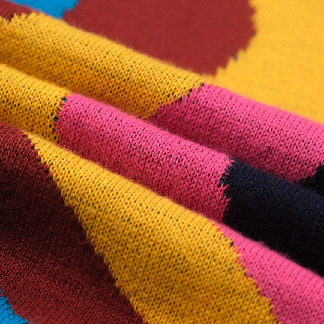 Mörkblå vågrandig stickad dam