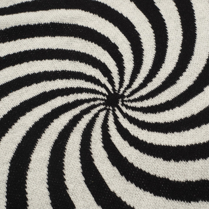 Malhas pretas com riscas rotativas para mulher