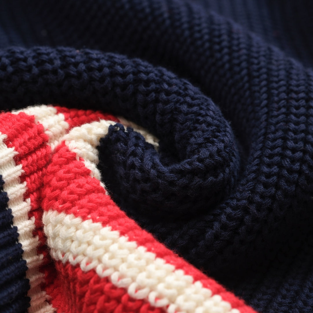 Dunkelblauer Retro-Strickpullover für Herren mit V-Ausschnitt