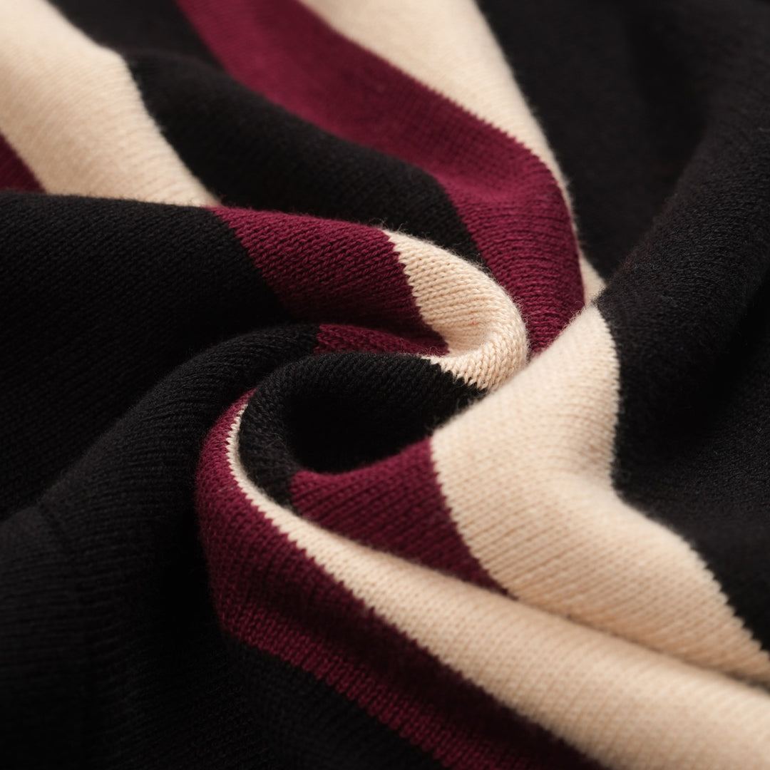 Schwarzer Retro-Strickcardigan für Herren im Stil der 1960er Jahre