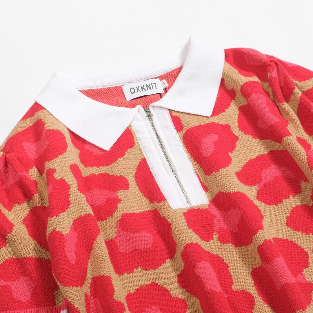 Leopardmönstrad pikétröja i jacquard med V-ringad dragkedja för kvinnor