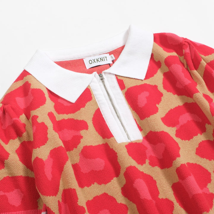 Leopardmönstrad pikétröja i jacquard med V-ringad dragkedja för kvinnor