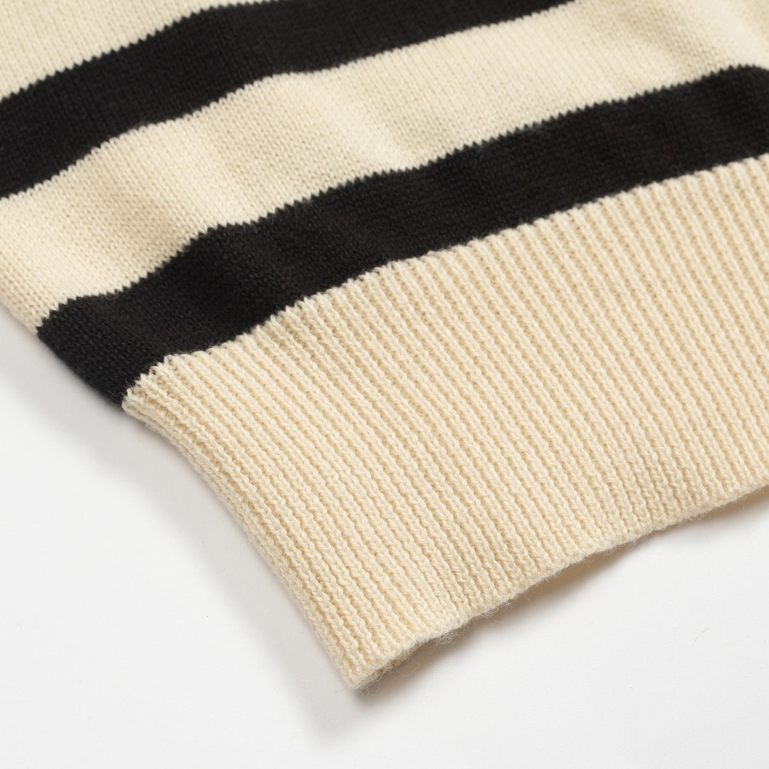 Maglieria da donna con uccellini ricamati a righe color albicocca