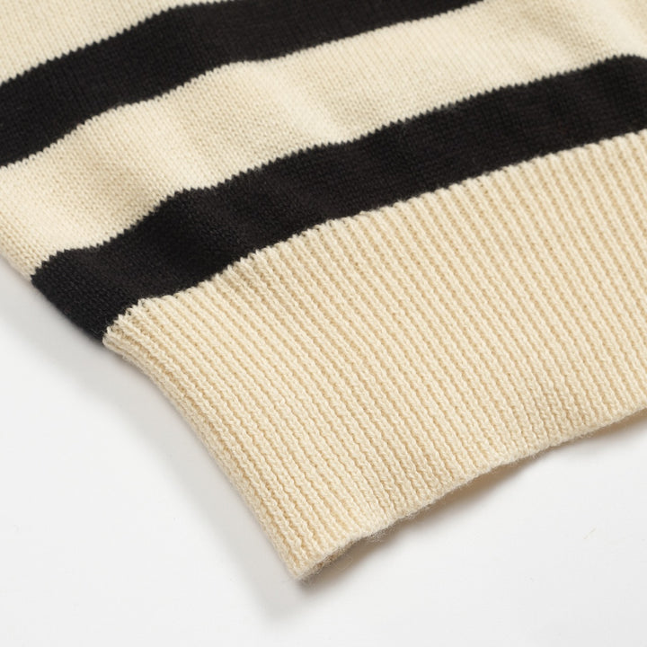 Maglieria da donna con uccellini ricamati a righe color albicocca