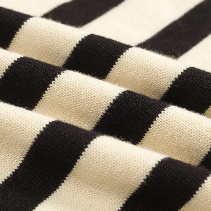 Maglieria da donna con uccellini ricamati a righe color albicocca