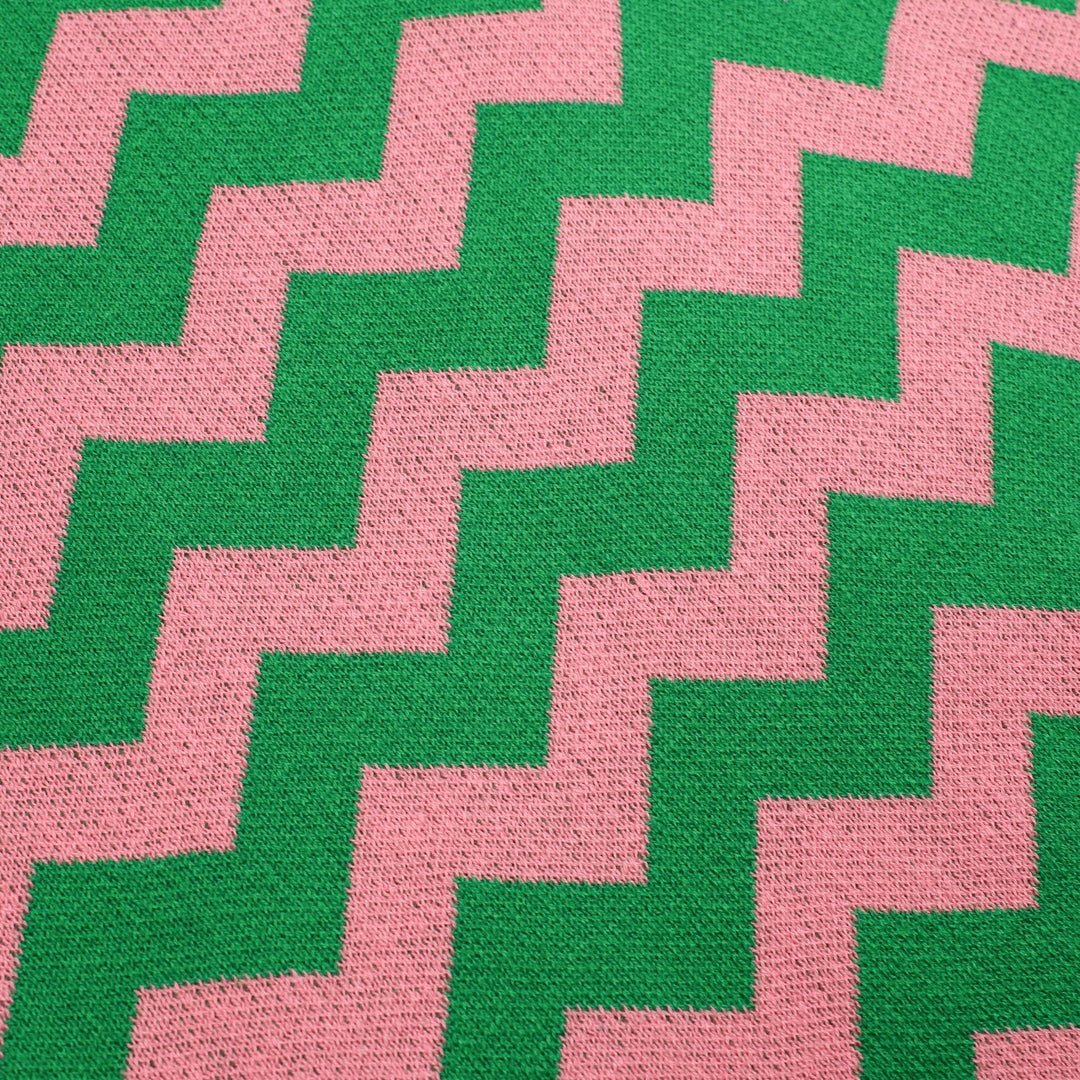 Grön tand randig ärm för kvinnor med V-ringad sticka